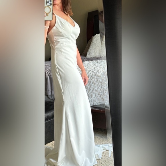 Simple Open Back Fit and Flare Wedding Dress - Picture 5 of 14